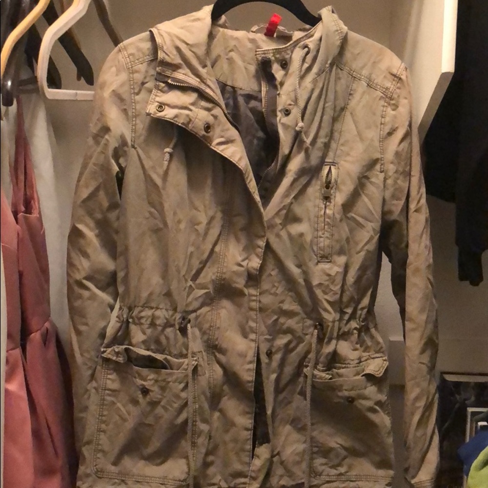 H&M green jacket - Picture 2 of 3